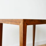 Minimalistyczny palisandrowy stolik, Dania lata 60-70'te - obrazek 5